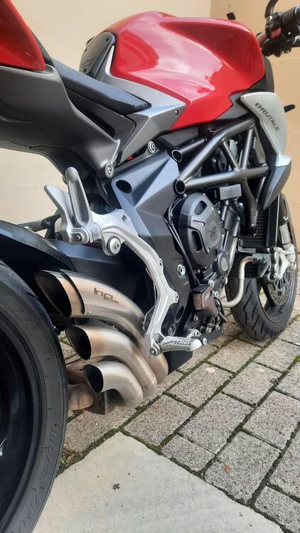 MV Agusta Brutale 800 EAS ABS (2016 - 19) (3)