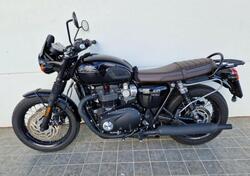 Triumph Bonneville T120 (2021 - 25) usata