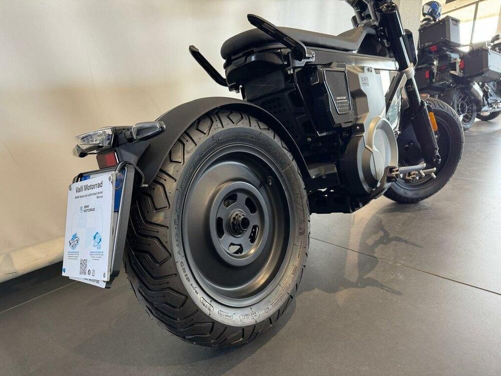 Bmw CE 02 AM (2024 - 25) (3)