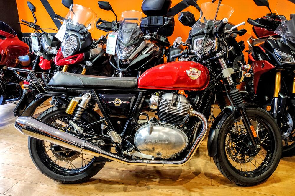 Royal Enfield Interceptor 650 (2021 - 25)