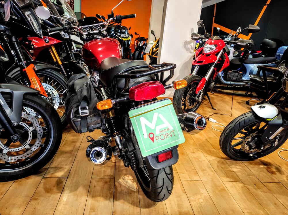 Royal Enfield Interceptor 650 (2021 - 25) (3)