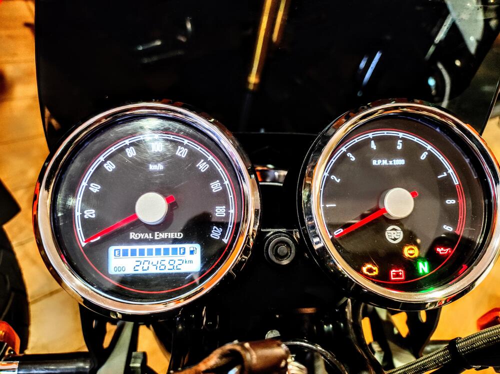 Royal Enfield Interceptor 650 (2021 - 25) (4)
