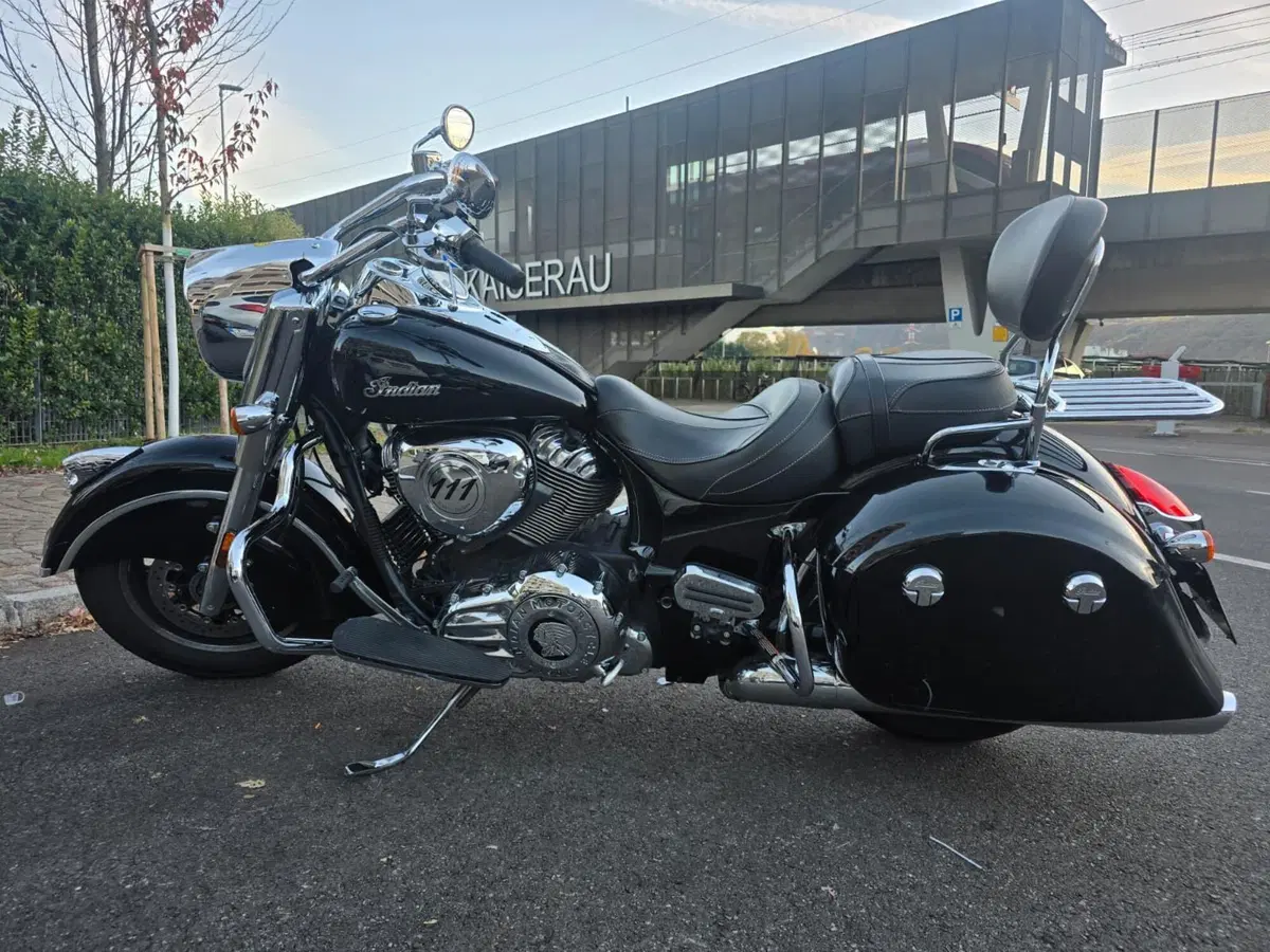 Indian Roadmaster (2017 - 19) (2)