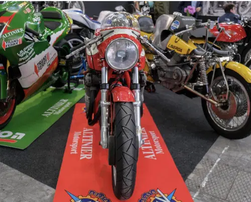La storia del motociclismo rivive a Bologna