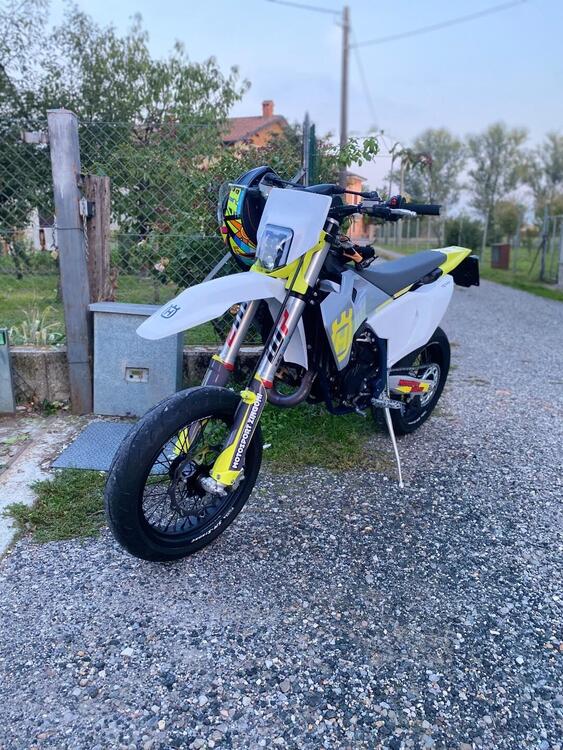 Husqvarna TC 125 (2024) (2)