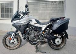 MV Agusta Turismo Veloce 800 Lusso SCS (2021 - 25) usata