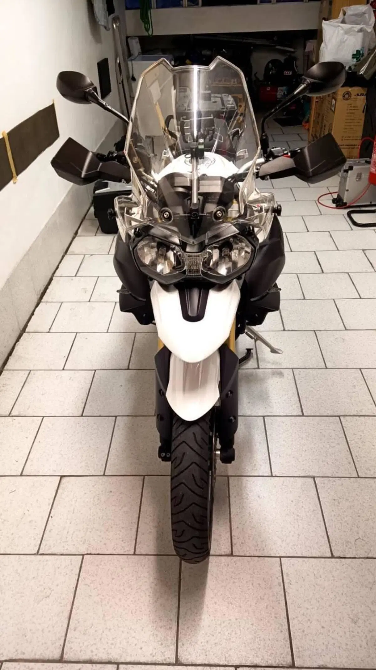 Triumph Tiger 800 XR (2015 - 17) (13)
