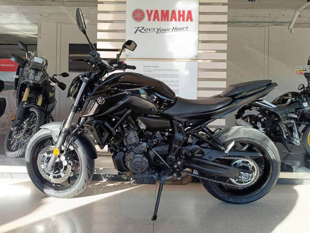Yamaha MT-07 Pure (2023 - 25) (5)