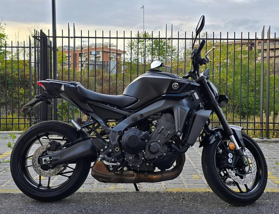 Yamaha MT-09 (2024 - 25) (4)