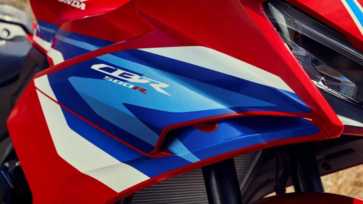 Honda CBR 500 R CBR 500 R (2026) (7)
