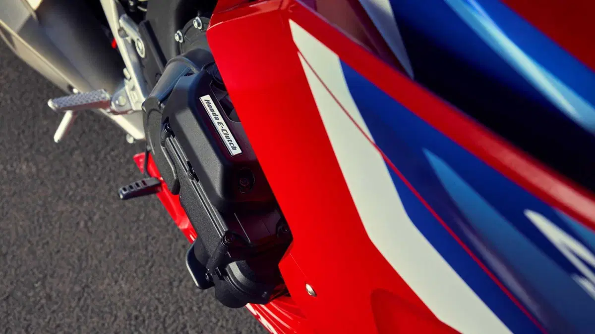Honda CBR 500 R CBR 500 R (2026) (10)