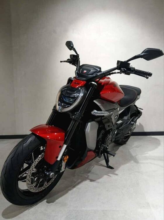 Ducati XDiavel V4 (2025) (4)