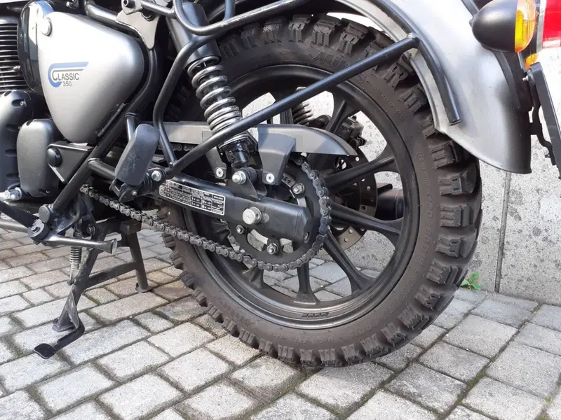 Royal Enfield Classic 350 (2021 - 26) (14)