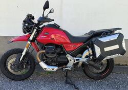 Moto Guzzi V85 TT Travel (2020) usata