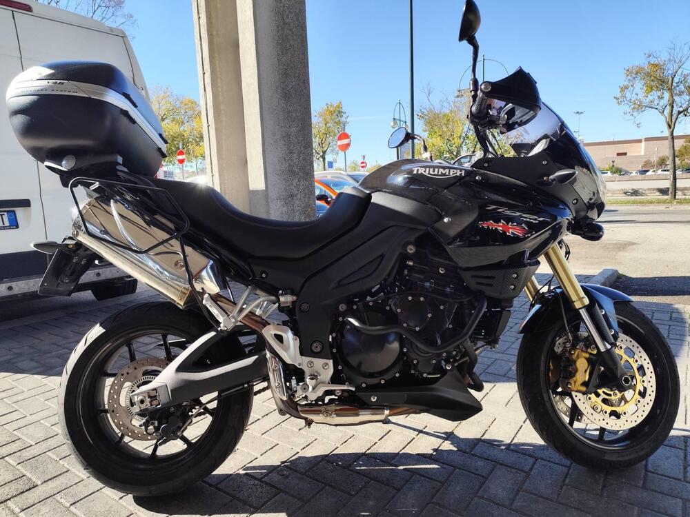 Triumph Tiger 1050 ABS (2006 - 12) (2)