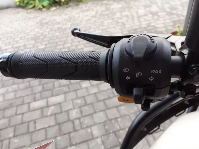 Royal Enfield Himalayan 450 (2024 - 26) (17)