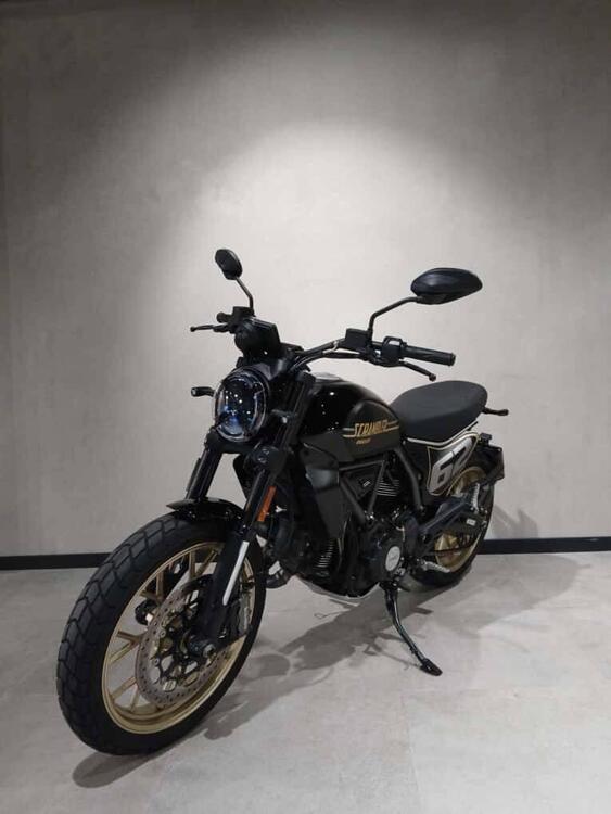 Ducati Scrambler 800 Full Throttle (2025) (4)