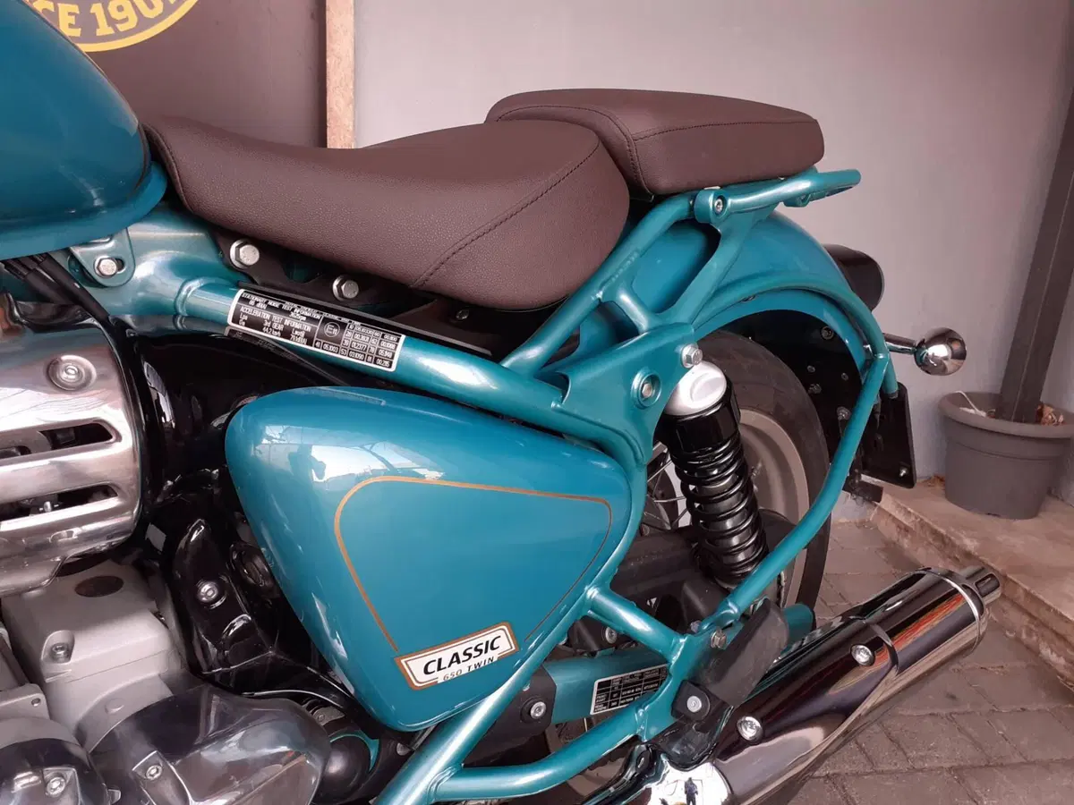Royal Enfield Classic 650 (2025 - 26) (14)