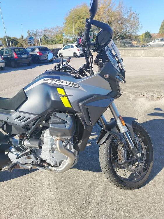 Moto Guzzi Stelvio PFF (2024 - 25) (5)