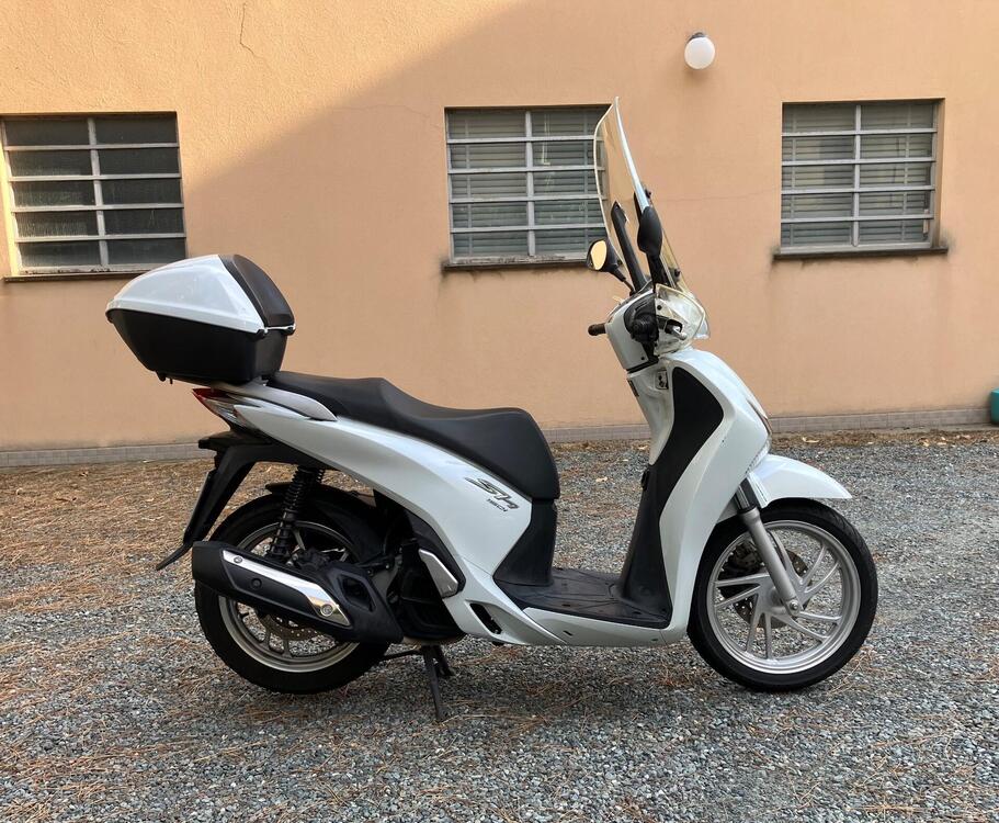 Honda SH 150 i ABS (2013 - 16)