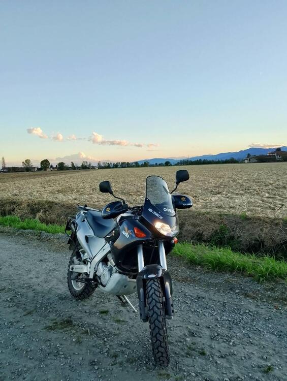 Aprilia Pegaso 650 (1997 - 00)