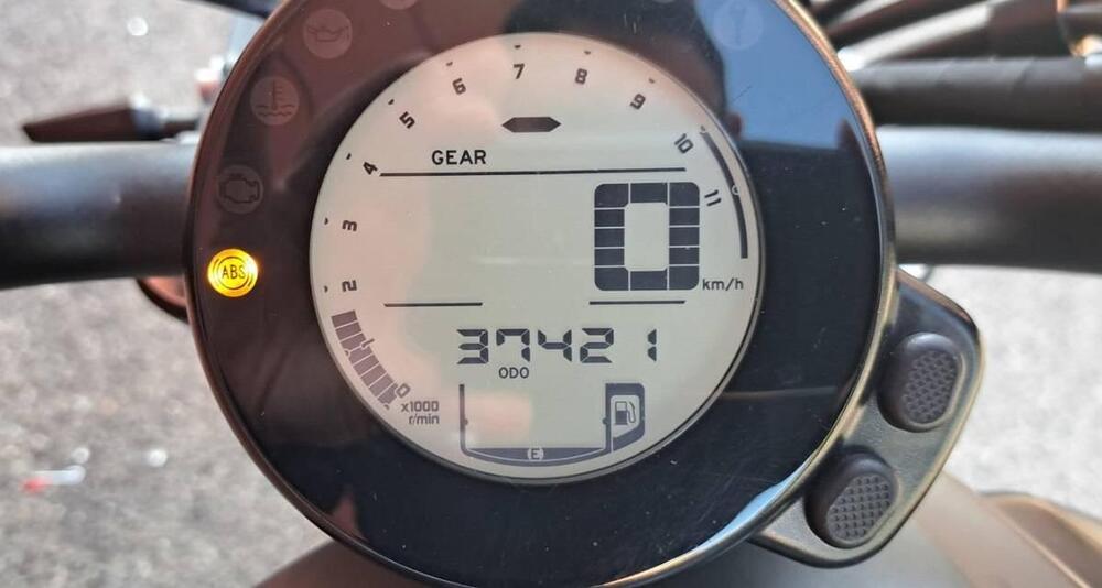 Yamaha XSR 700 (2021) (5)