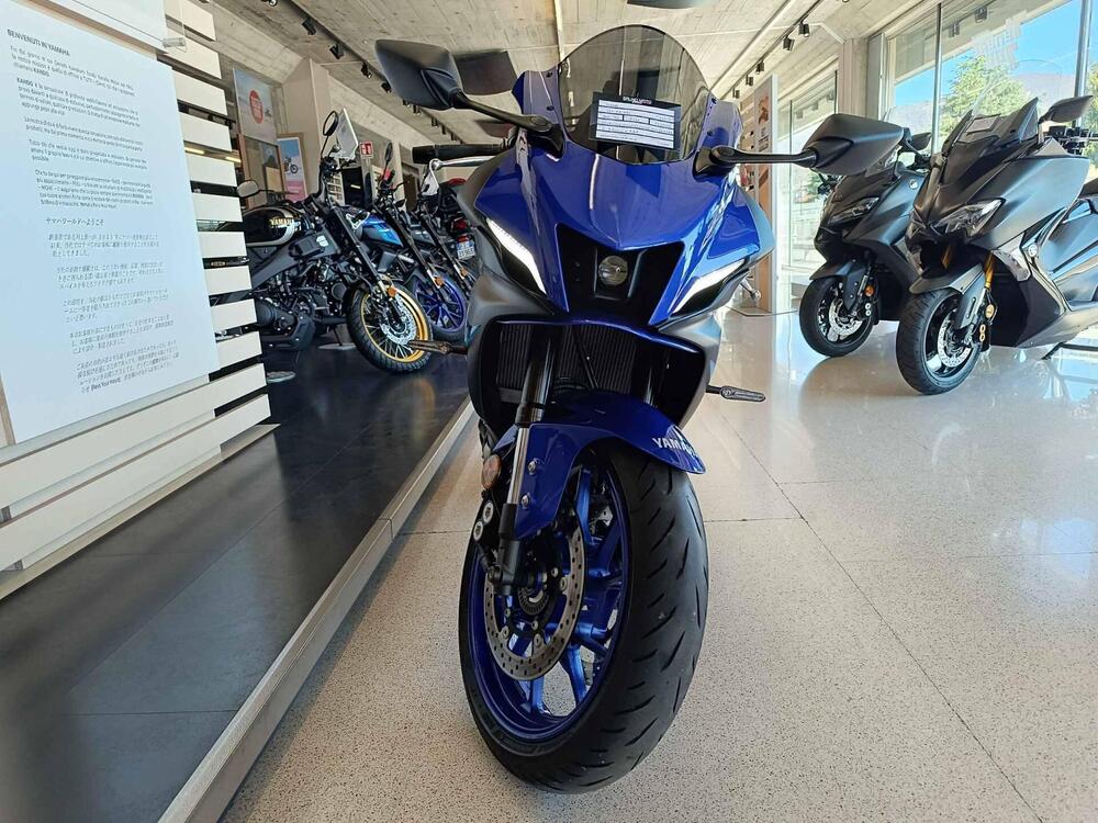 Yamaha YZF R7 (2021 - 25) (2)