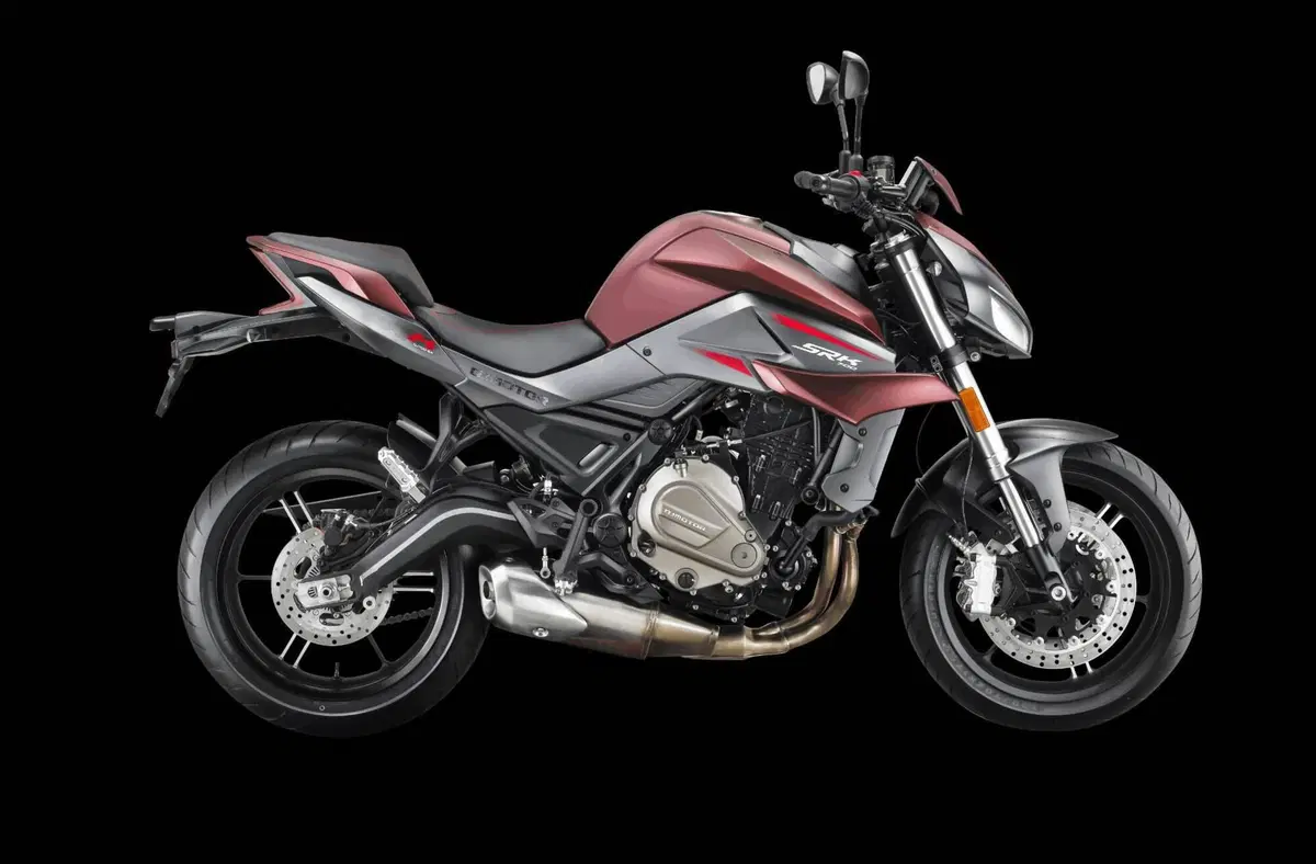 QJ Motor SRK 700 (2023 - 25)