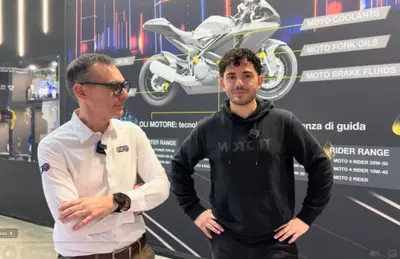 ELF a EICMA 2025 con tante novit&agrave; e uno scooter per Lazza! [VIDEO]