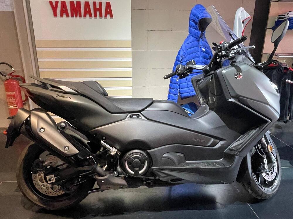 Yamaha T-Max 560 (2025) (4)