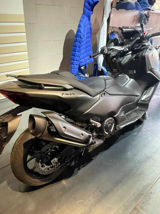 Yamaha T-Max 560 (2025) (5)