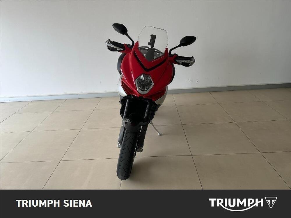 MV Agusta Turismo Veloce 800 (2014 - 16) (2)