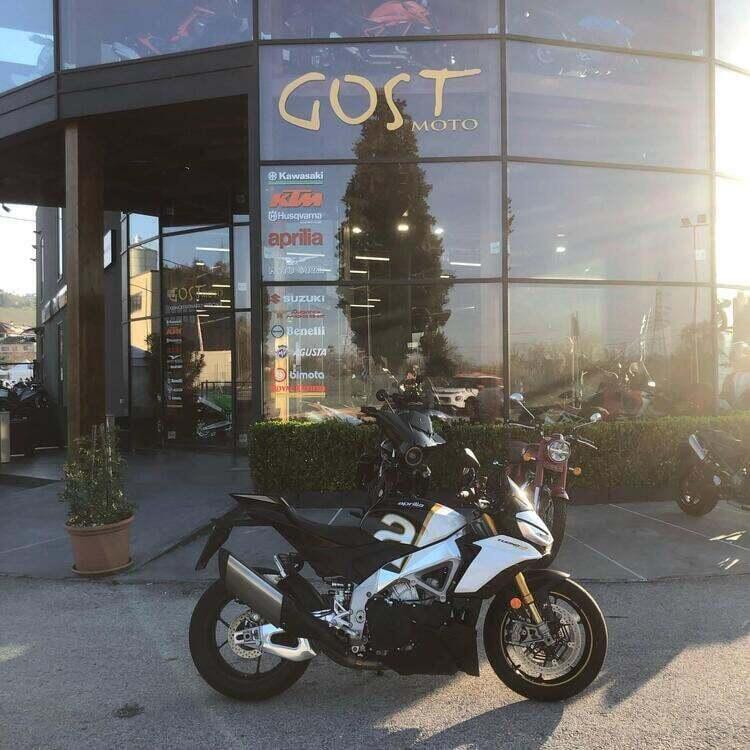 Aprilia Tuono V4 Factory (2021 - 24)