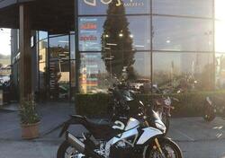 Aprilia Tuono V4 Factory (2021 - 24) usata