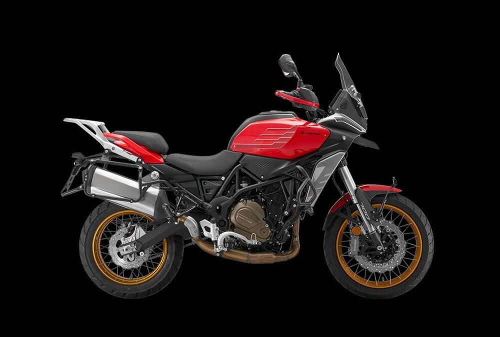 QJ Motor SRT 700 SX (2025)