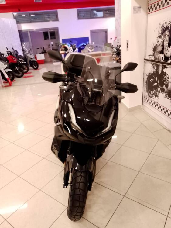 Honda ADV 350 (2025) (3)