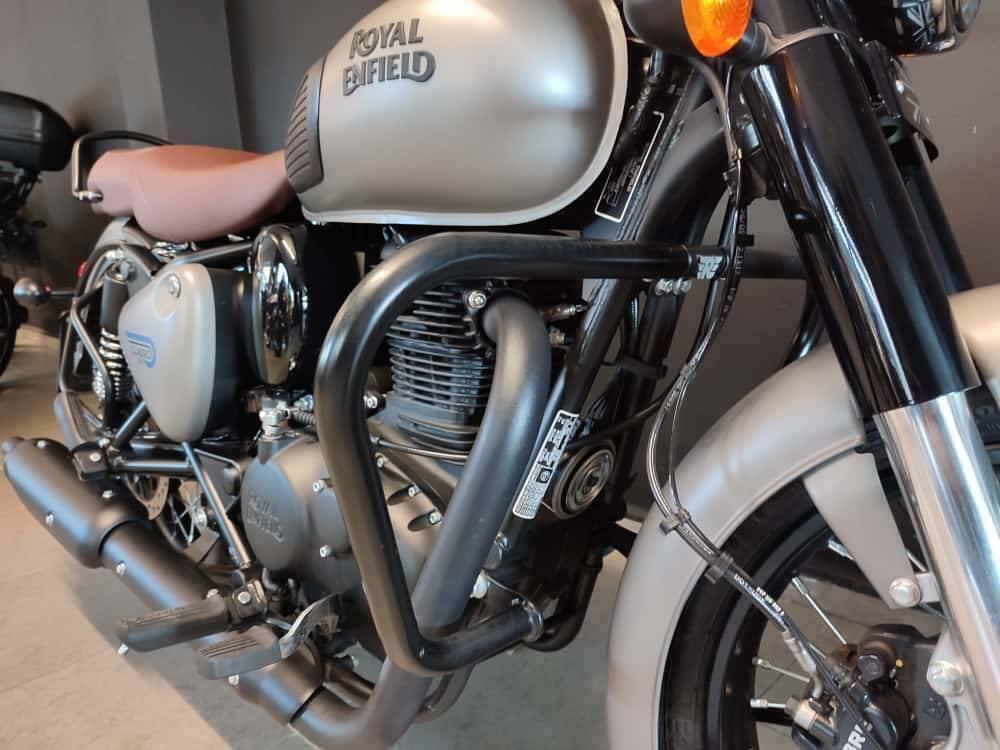 Royal Enfield Classic 350 (2021 - 25) (3)