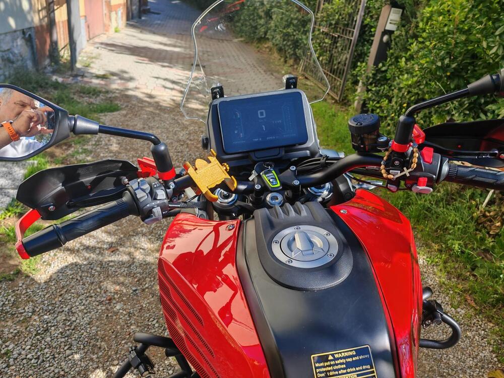 QJ Motor SRT 700 X (2024 - 25) (2)