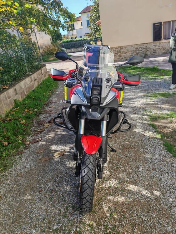 QJ Motor SRT 700 X (2024 - 25) (4)