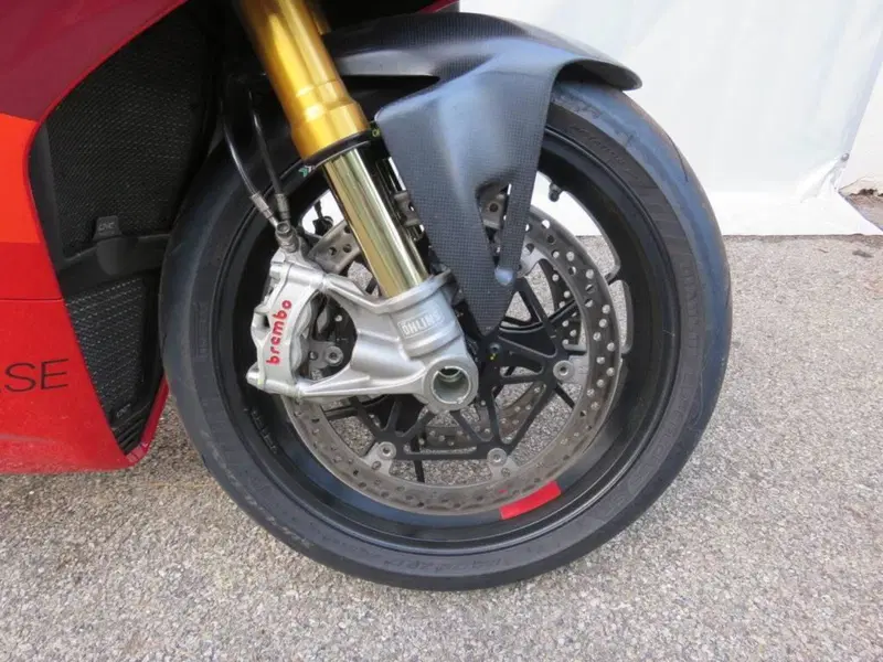 Ducati Panigale V4 R (2023 - 24) (8)