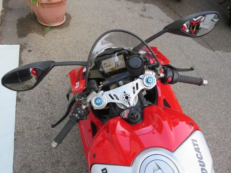 Ducati Panigale V4 R (2023 - 24) (15)