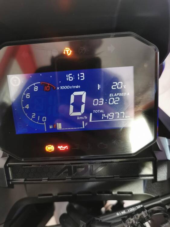 Honda ADV 350 (2022 - 24) (4)