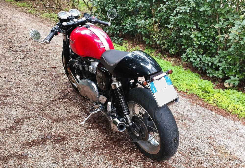 Triumph Thruxton 1200 (2016) (4)