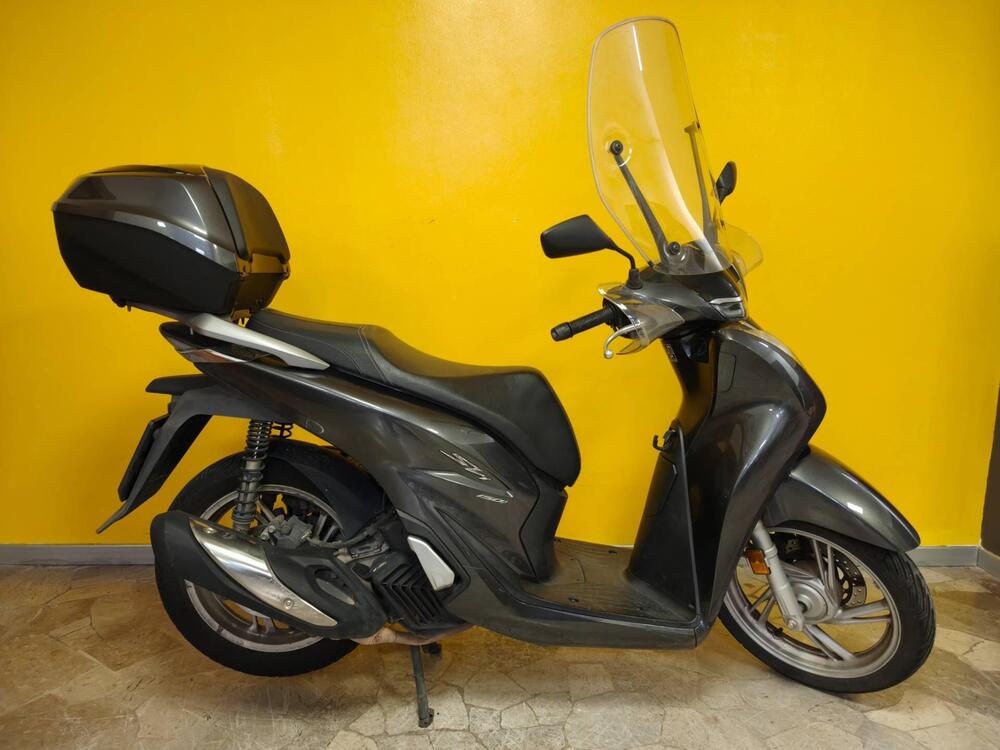 Honda SH 150i (2020 - 23) (3)