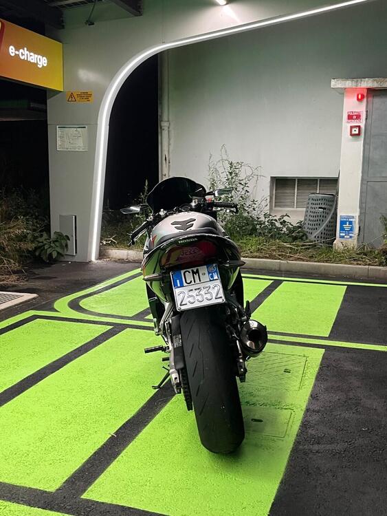 Honda CBR 600 F (2001 - 06) (5)