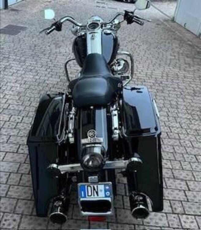 Harley-Davidson 1584 Road King Classic (2007 - 10) - FLHRC (5)