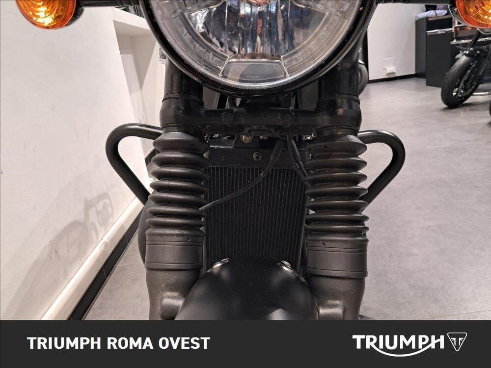 Triumph Bonneville T120 Gold Line Edition (2022 - 23) (2)