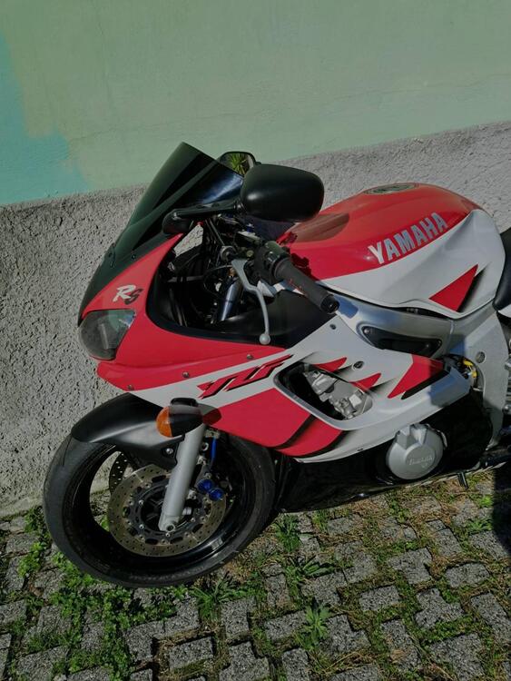 Yamaha YZF R6 (1999 - 00) (2)