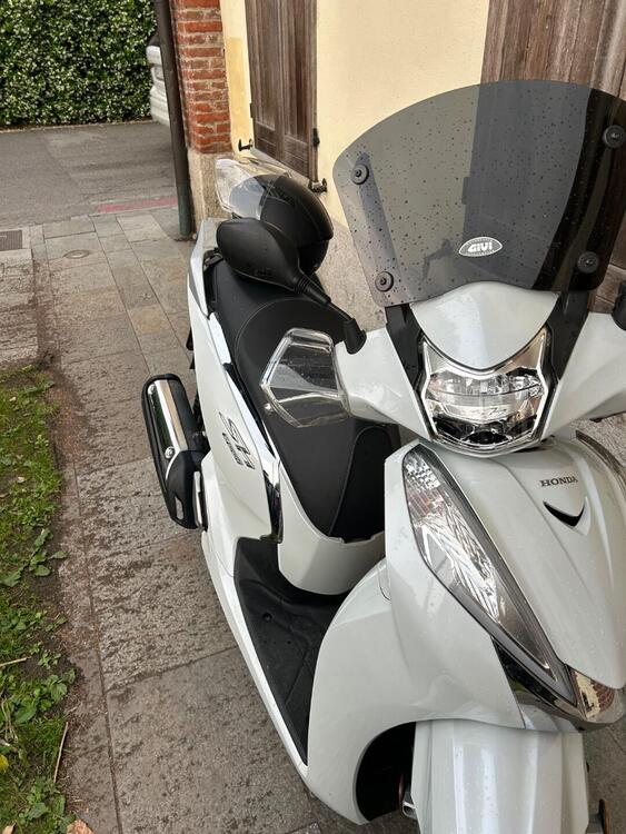 Honda SH 300 i ABS (2016 - 20) (3)