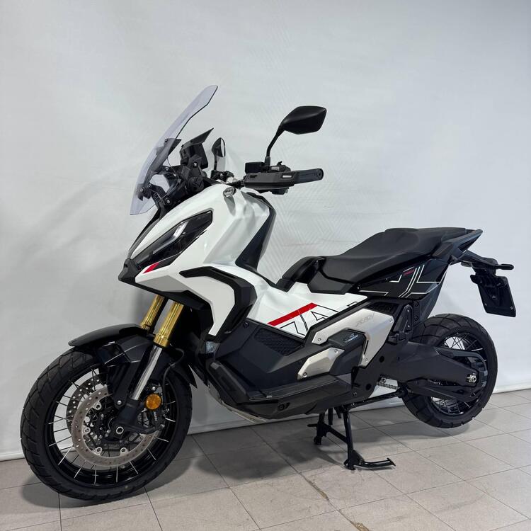 Honda X-ADV 750 DCT (2021 - 24) (2)